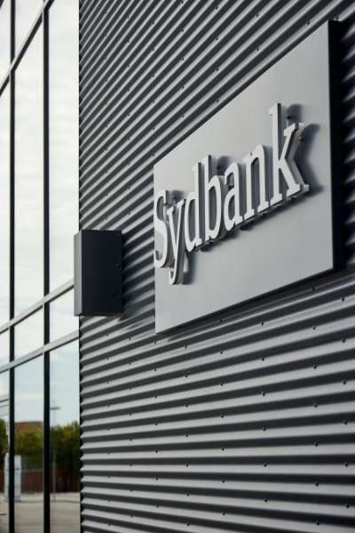 They are the bank – we are the steel manufacturer, Sydbank, Saltebakken 29, 9900 Frederikshavn